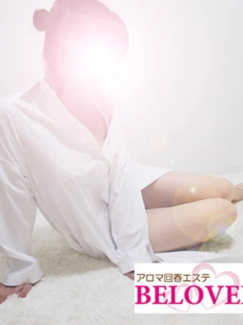 小山のBELOVEDで働くあゆみ - カクブツ
