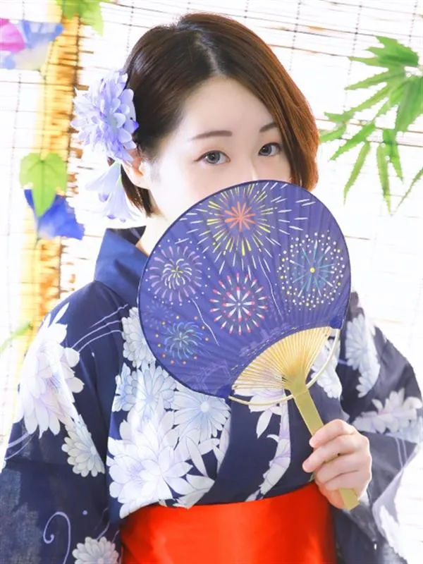西川口・川口のハイブリッドヘルス西川口で働くあきら - カクブツ
