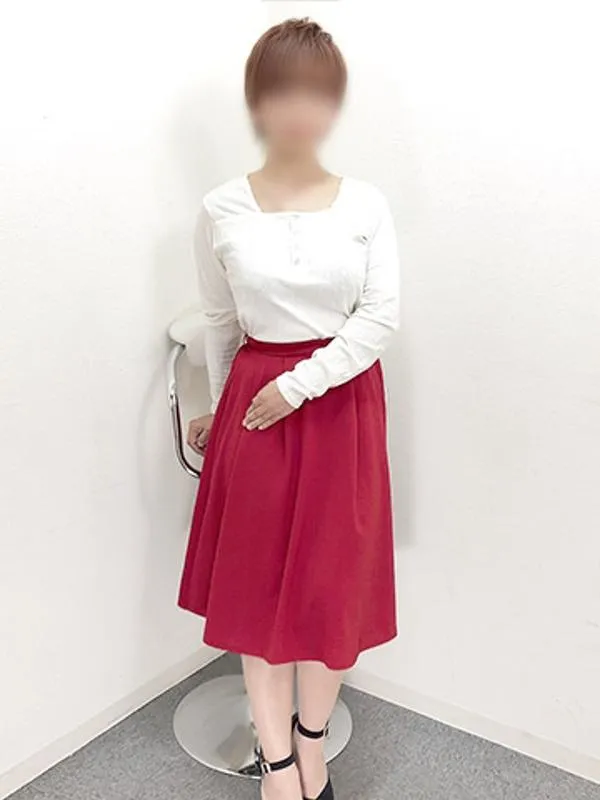 布施 今里の熟女家 東大阪店で働くえれん - カクブツ