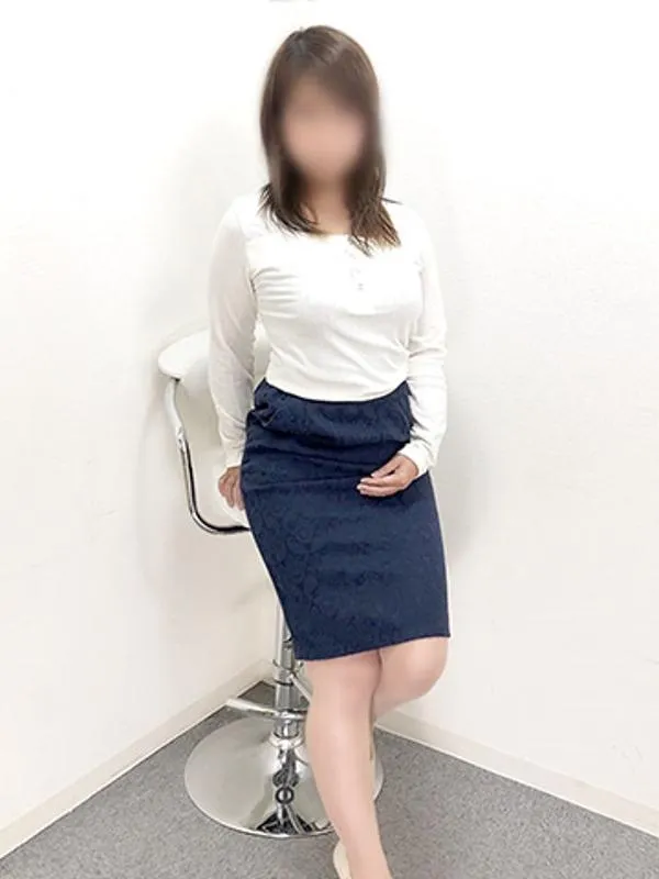 布施 今里の熟女家 東大阪店で働くここな - カクブツ