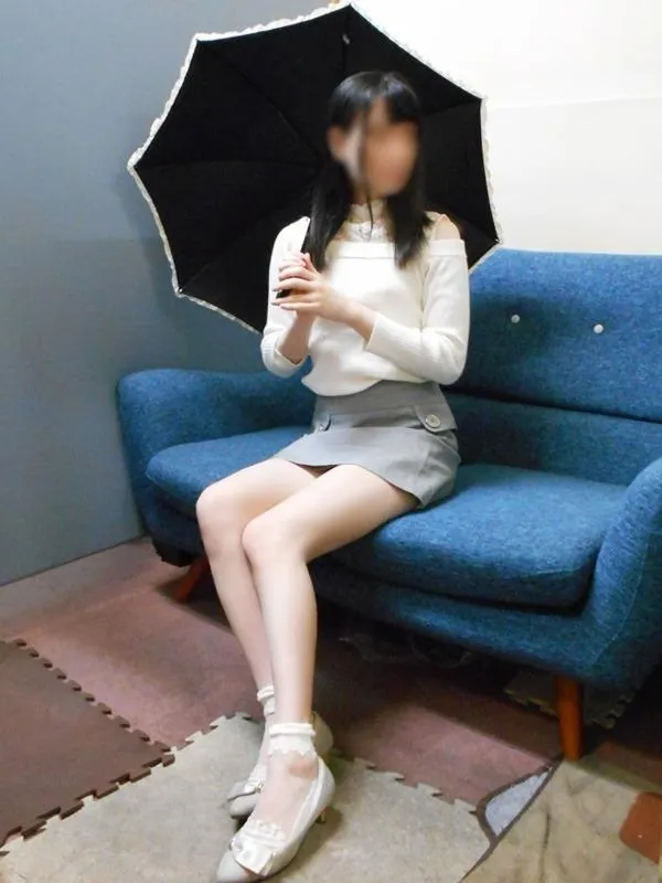 十三 塚本の美人屋で働く高峰　絵美里 - カクブツ