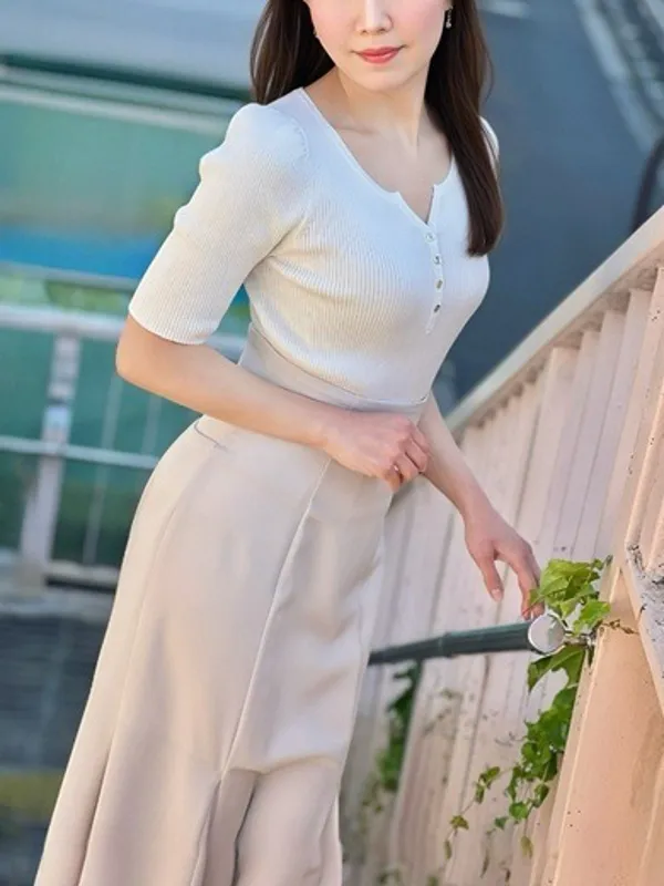 新宿・歌舞伎町のundefinedで働く花咲けいこ - カクブツ