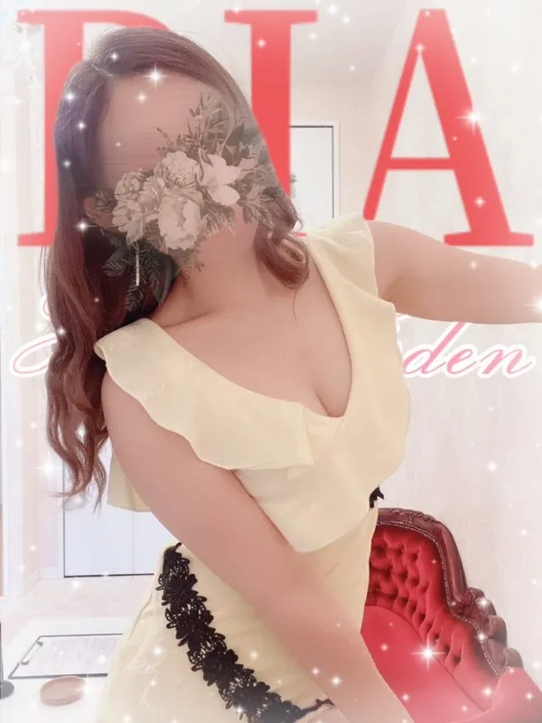 中洲のHAKATA EDEN〜博多エデン〜で働くりあ - カクブツ
