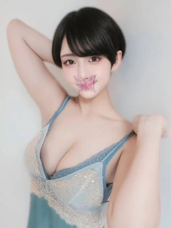 新宿・歌舞伎町のアロマエレガンスで働くミサト - カクブツ