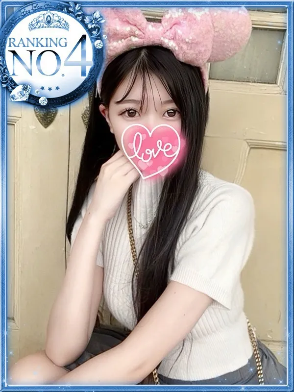 日本橋のundefinedで働くまゆ - カクブツ