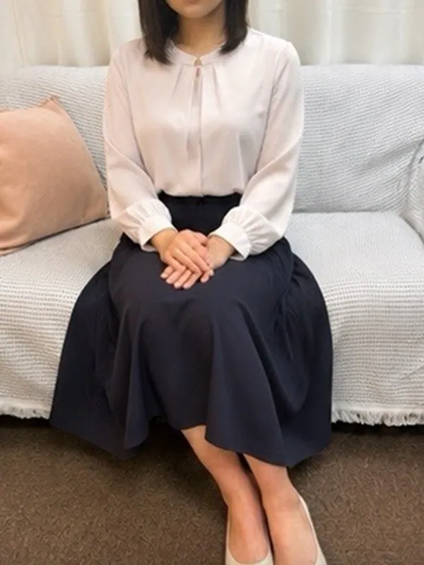 新大阪 西中島の人妻百花で働く海月すう - カクブツ