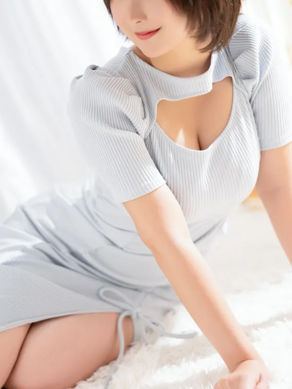 六本木・麻布十番・赤坂のテレジア東京で働く川内つきみ - カクブツ
