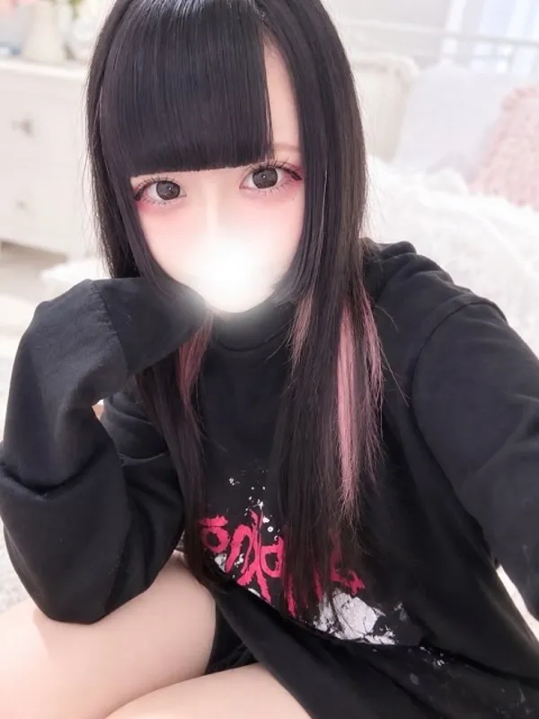 神田・秋葉原の秋葉原コスプレ学園で働くねる - カクブツ