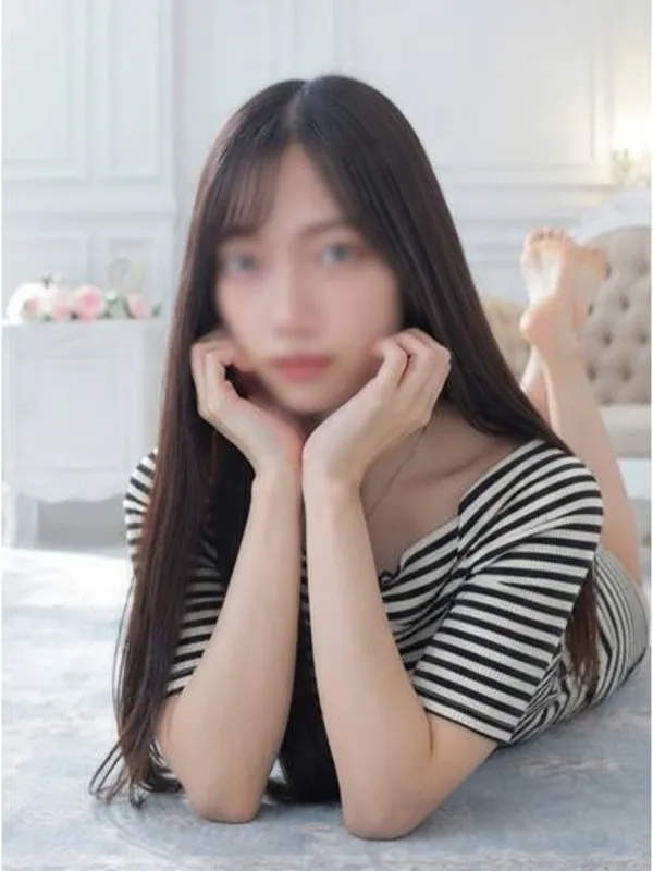 福井のルート69（ルートシックスティナイン）で働くかなた★高身長×スレンダー美人★ - カクブツ