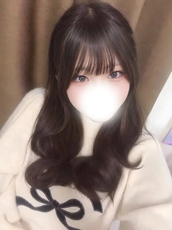 池袋のFINE MOTIONで働く春咲ましろ - カクブツ