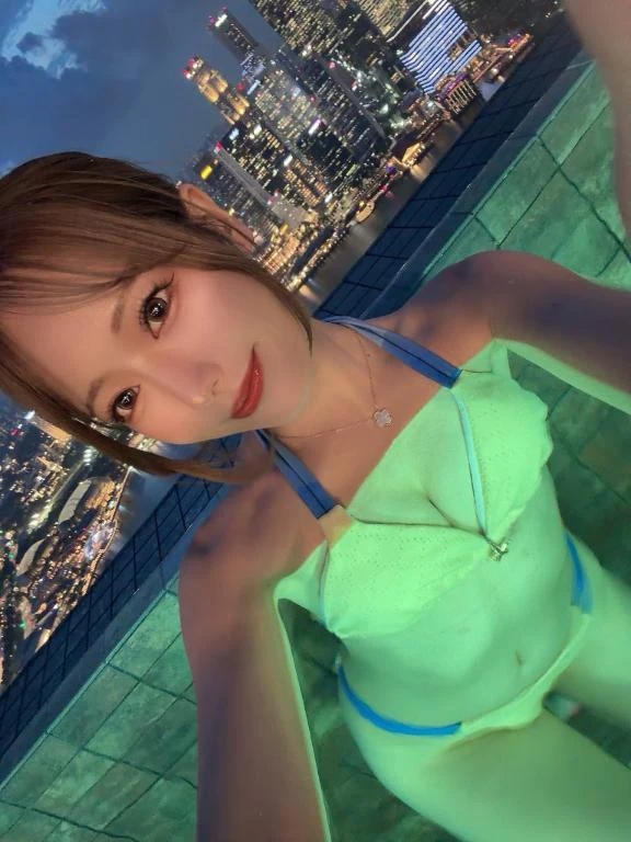 女の子画像